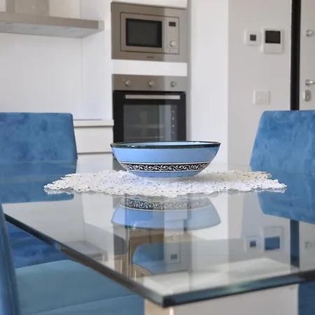 Basilicata Host To Host - Monnalisa House * מטרה